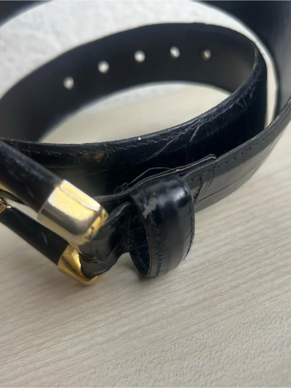 Avignon Gold Leopard Buckle Belt Croc Embossed Leather Size Small 26in